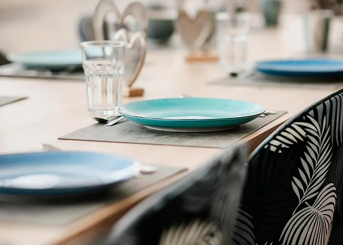 홈스테이 Shared-livework