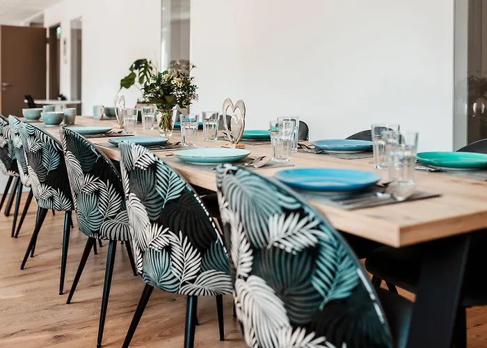 홈스테이 Shared-livework